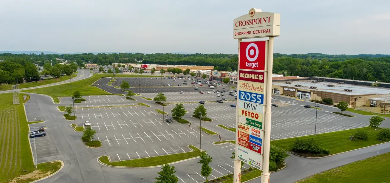 pylon illuminated sign boxes